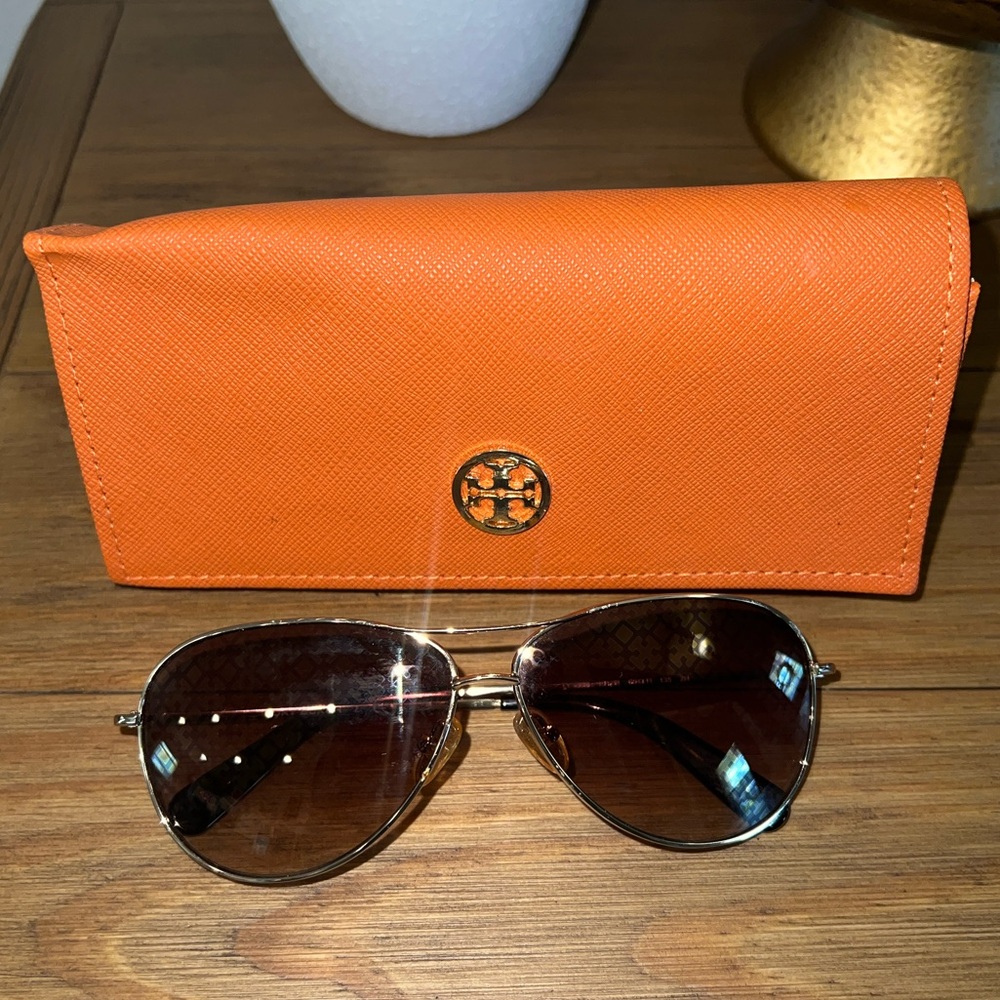 Tory Burch Aviator Sunglasses with Logo on Lenses